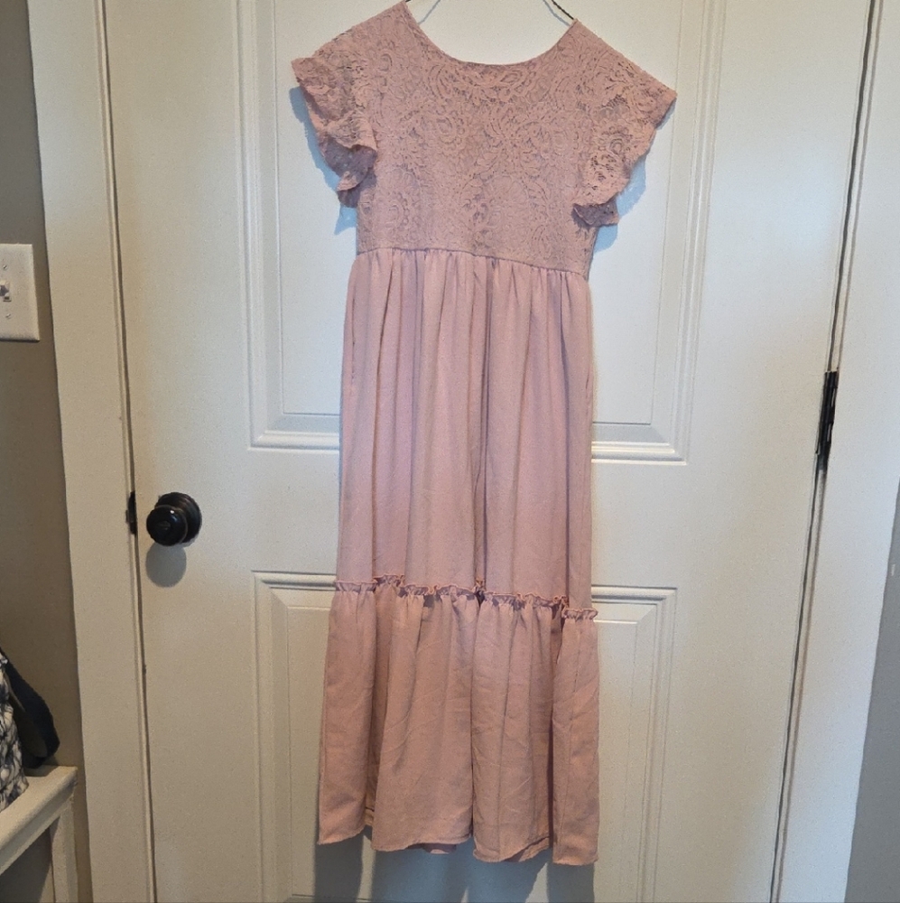 Charming Lace Flutter Sleeve Kids Dress